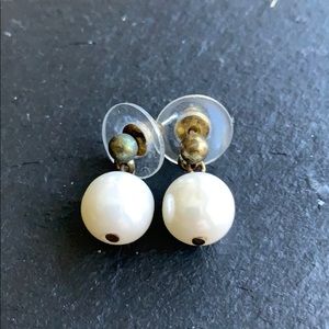 Pearl earrings